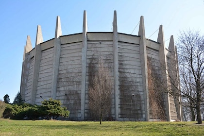 Skip-the-line National Museum and Old Town Private Tour