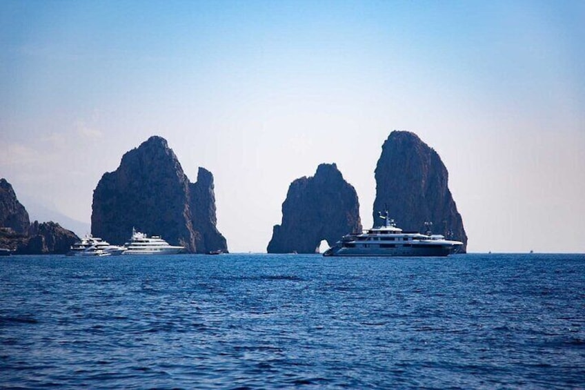 Shared Capri Tour Boat Ride Lunch and Snorkeling