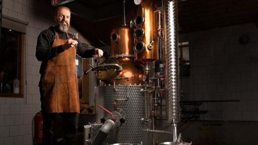 1 Hour of Whisky Distillery Experience