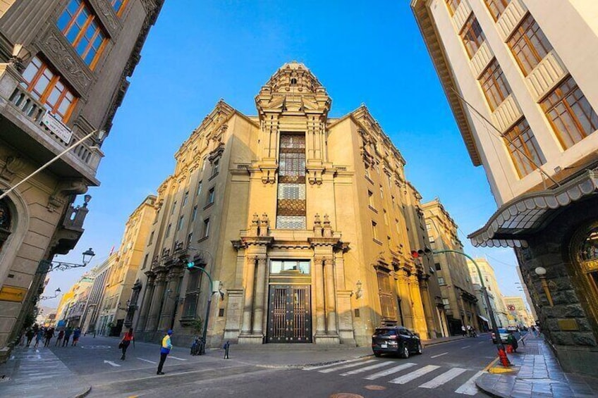Government building.
