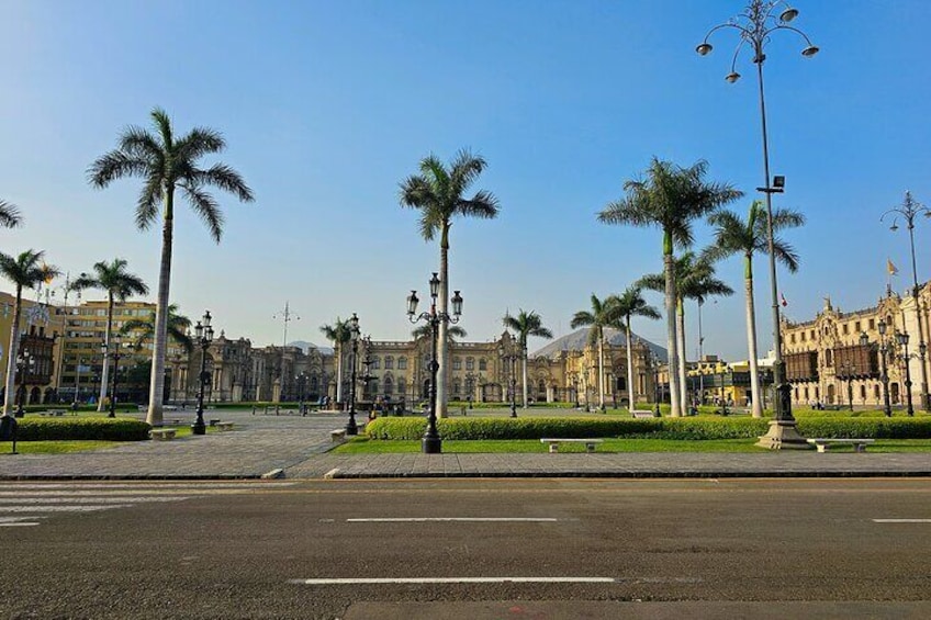 Main Square (Plaza Mayor)