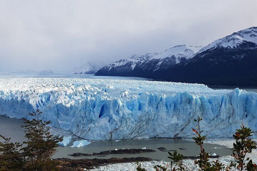 Full Day Guided Tour Perito Moreno National Park and Glacier