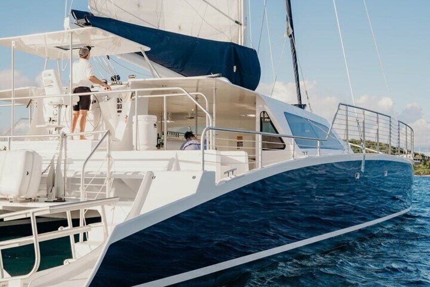 Evening Sail to Charlotte Amalie Dinner - Hors d'oeuvres and Bar