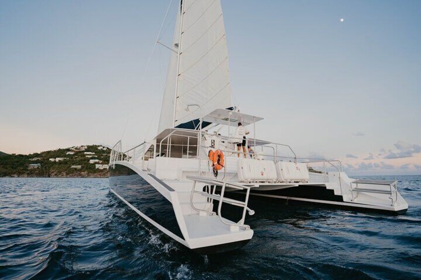 Evening Sail to Charlotte Amalie Dinner - Hors d'oeuvres and Bar