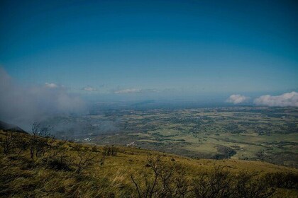 Waterfall and Volcano Private Tour With Lunch and Transport