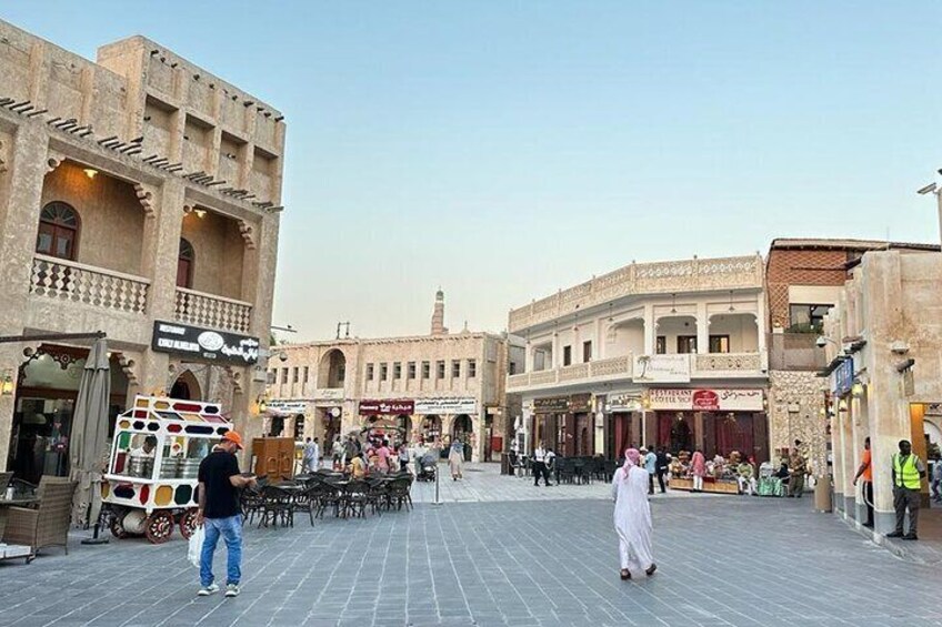 Private Highlights Tour of Doha City and Dhow Cruise Ride