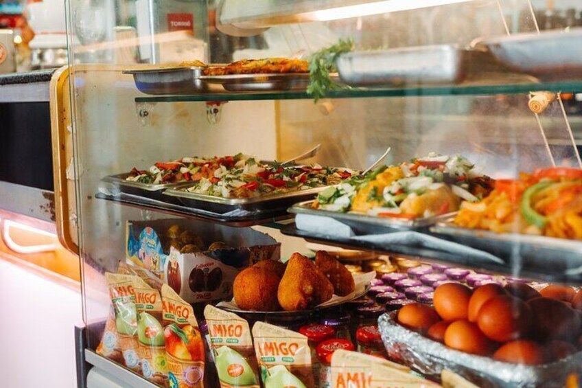 The Tasca Tour - Half Day Food and Drinks Tour