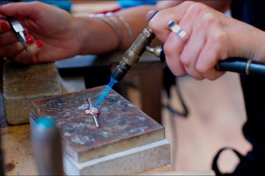 Dublin Jewellery Forge your own silver Claddagh Ring Workshop 