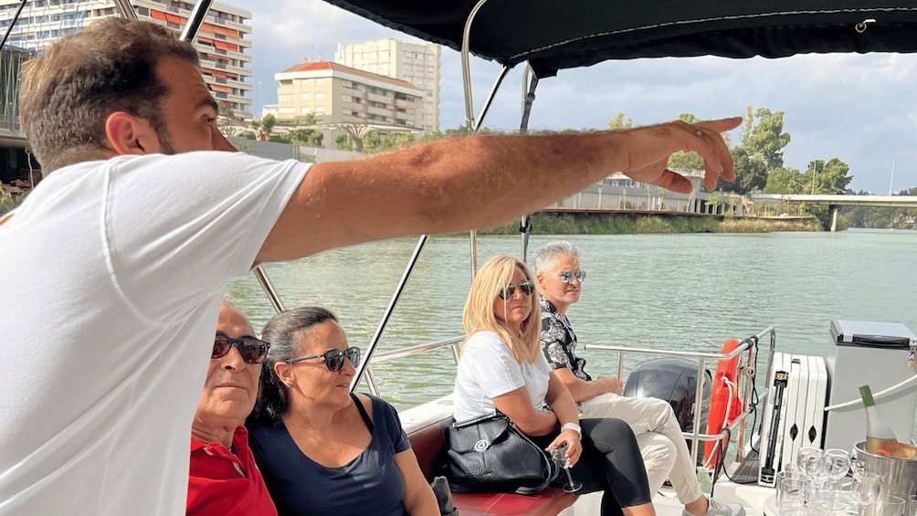 Picture 1 for Activity Seville: Boat Tour "The Corners of the Guadalquivir"