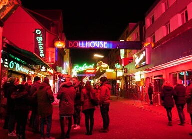 Hamburg: Reeperbahn-tur med engelsktalende guide