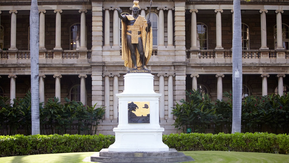 King Kamehameha Statue in Oahu