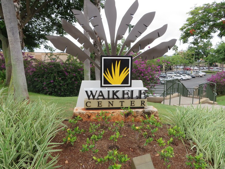 Waikele Outlet Shopping Shuttle