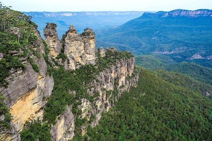 Blue Mountains Day Tour from Sydney