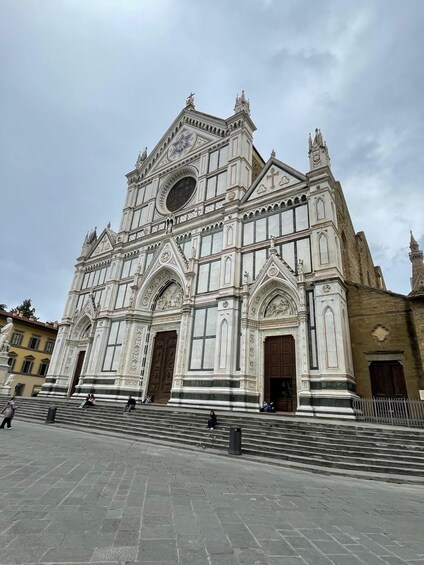 Picture 15 for Activity From Livorno: Guided Day Trip to Florence and Pisa by Bus