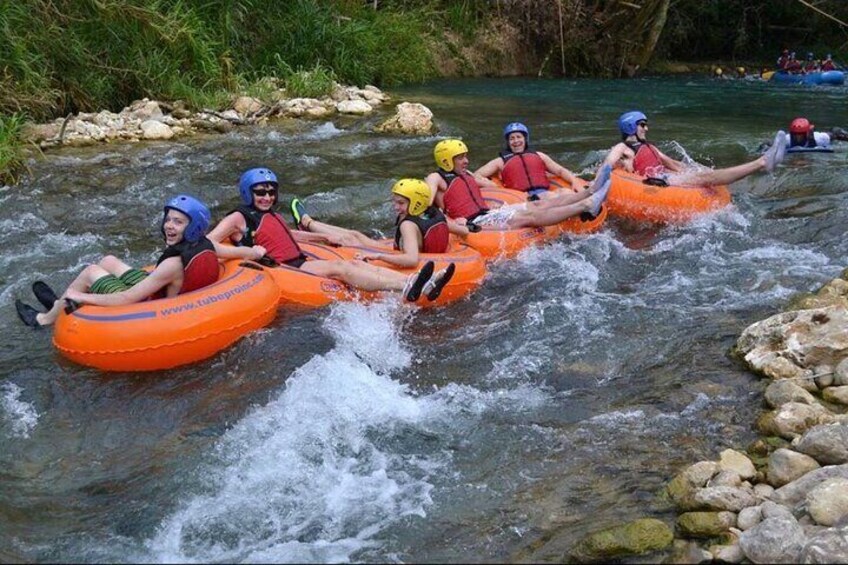 River Tubing with Roundtrip Transportation from Montego Bay