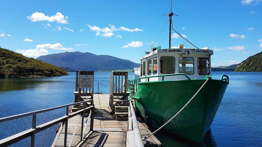 Waimangu Volcanic Valley Entry & Lake Rotomahana Cruise