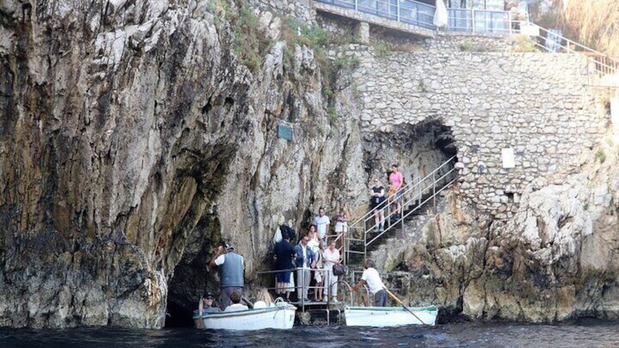 Blue Grotto entrance
