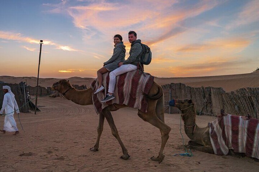 Red Dune Safari, Camel Ride and BBQ Dinner in Bedouin Camp