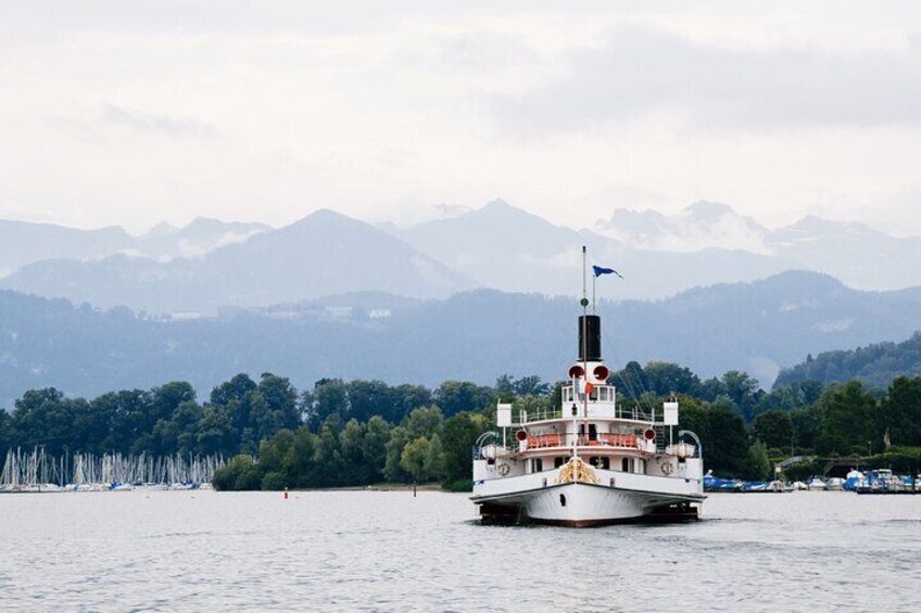 cruise-lake-Lucerne