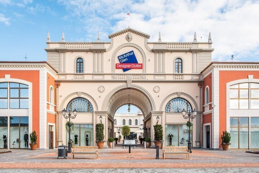 Private Shopping Tour from Venice to Noventa di Piave Outlet