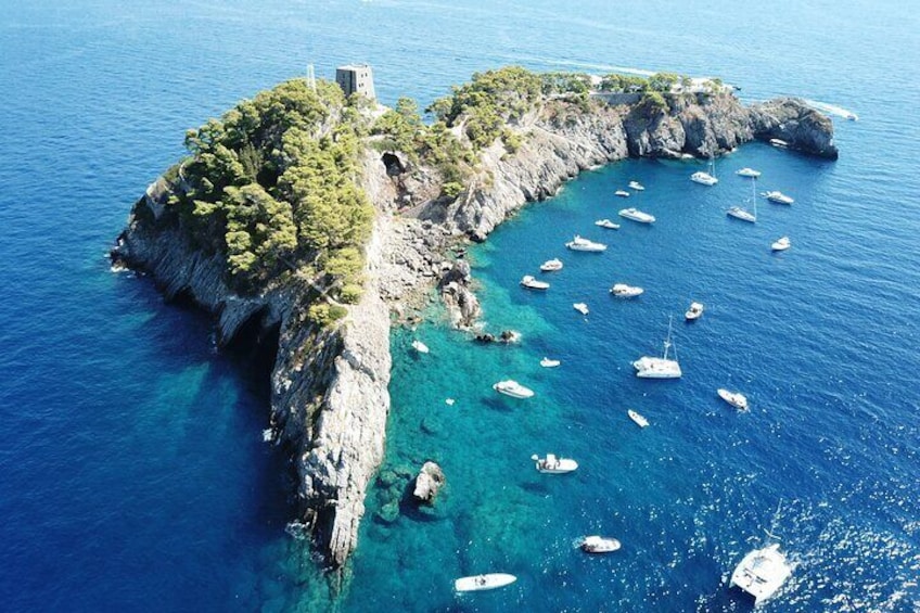 Private Boat Tour from Naples to Capri and Amalfi Coast