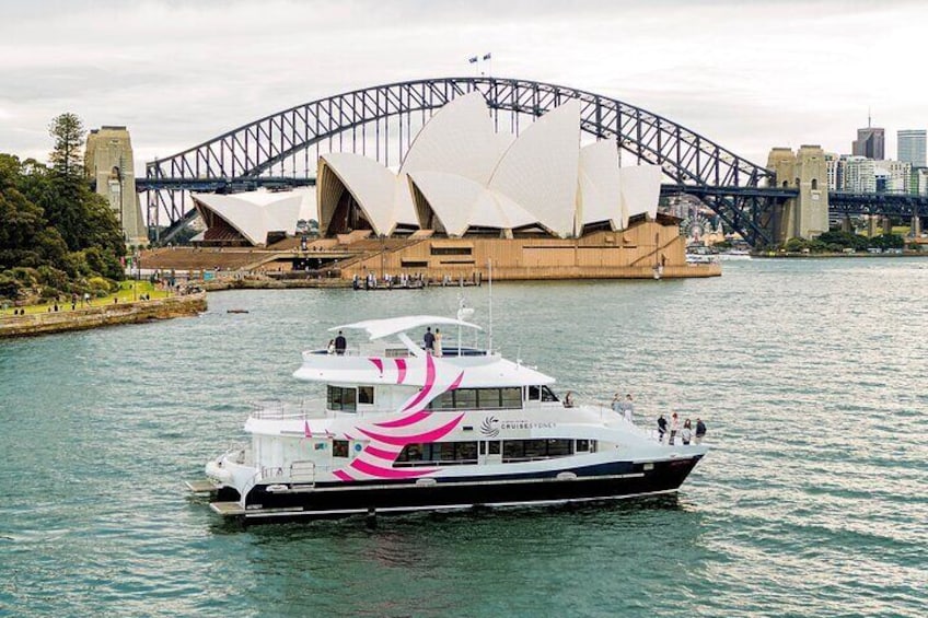 3 Hours Shared Spring Cruise Special in Sydney 