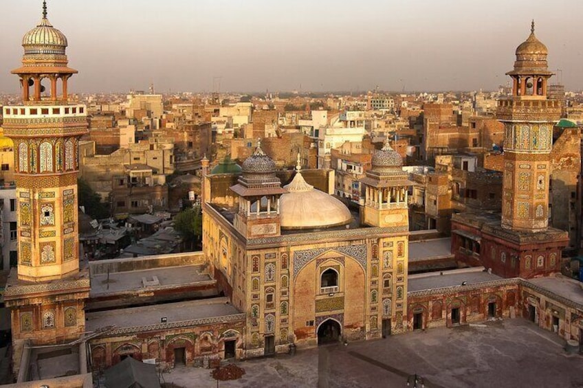 Full Day Private City Tour Of Lahore