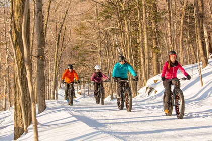 มอนทรีออล: ทางเข้าอุทยานแห่งชาติ Mont-Saint-Bruno และ Fatbiking