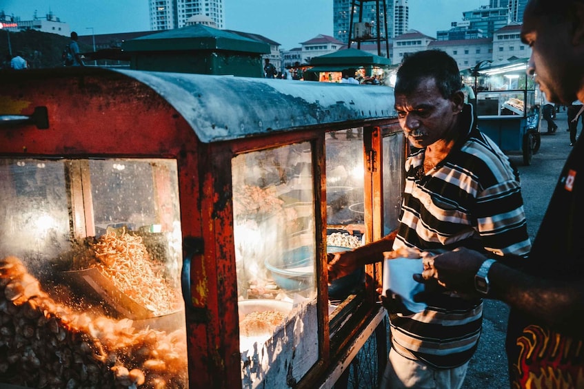 Picture 2 for Activity Colombo: Private Guided Walking Tour