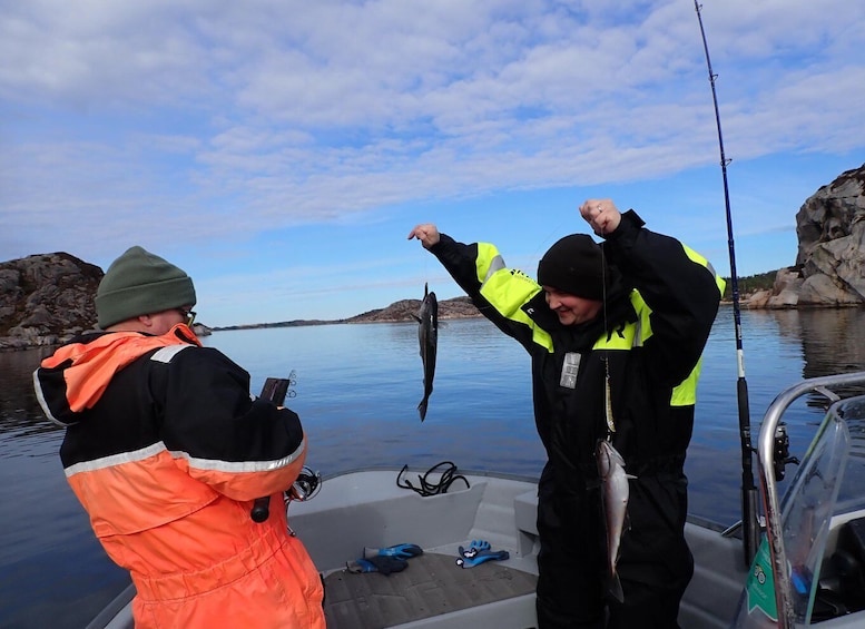 Picture 24 for Activity Bergen: Guided Fishing Tour with Outdoor Cooking