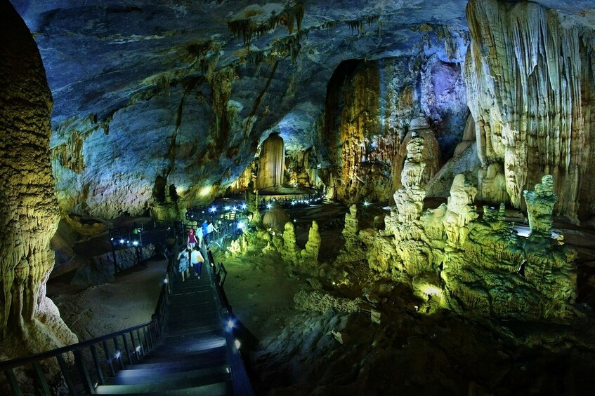 Day Excursion from Hue to Paradise Cave