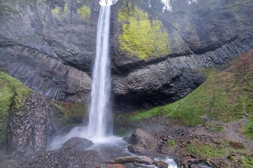 Explore Columbia River Gorge Half-Day Small-Group Hiking Tour