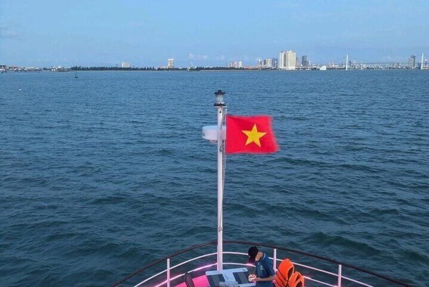 Beautiful Night Cruise Experience in Han River Da Nang