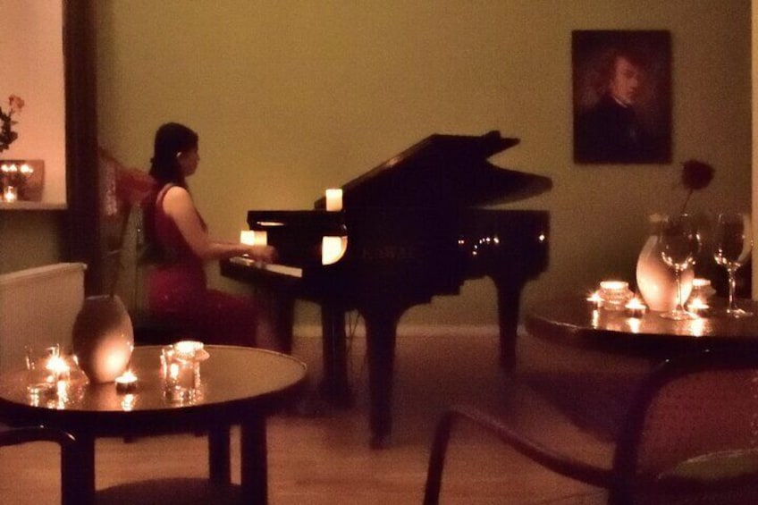 Warsaw Concert: Chopin - Painted by Candlelights