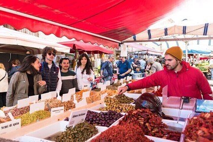 Ortigia Market Tour with Cooking Class and Lunch