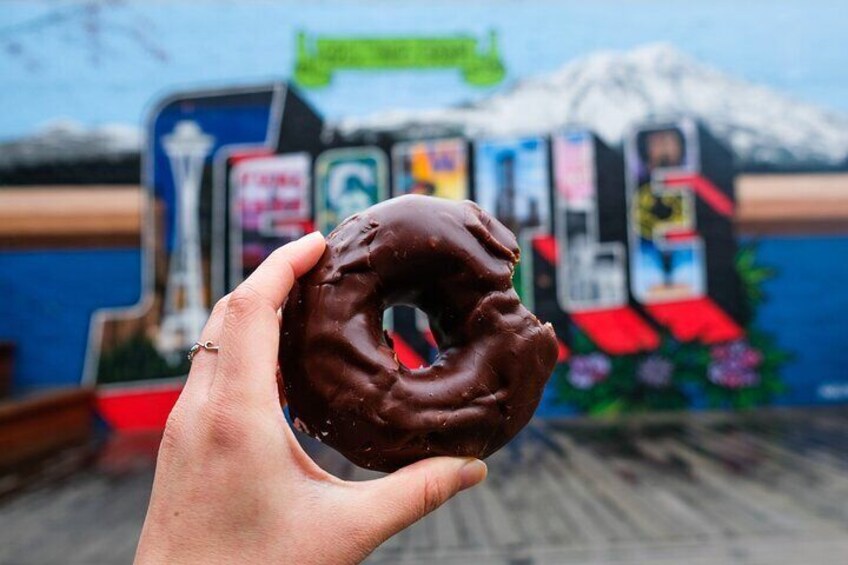 Seattle Holiday Donut Adventure by Underground Donut Tour