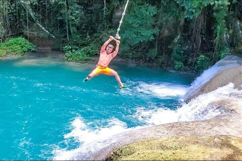 Blue Hole, Dunns River and Secret Falls Day Tour with Lunch 