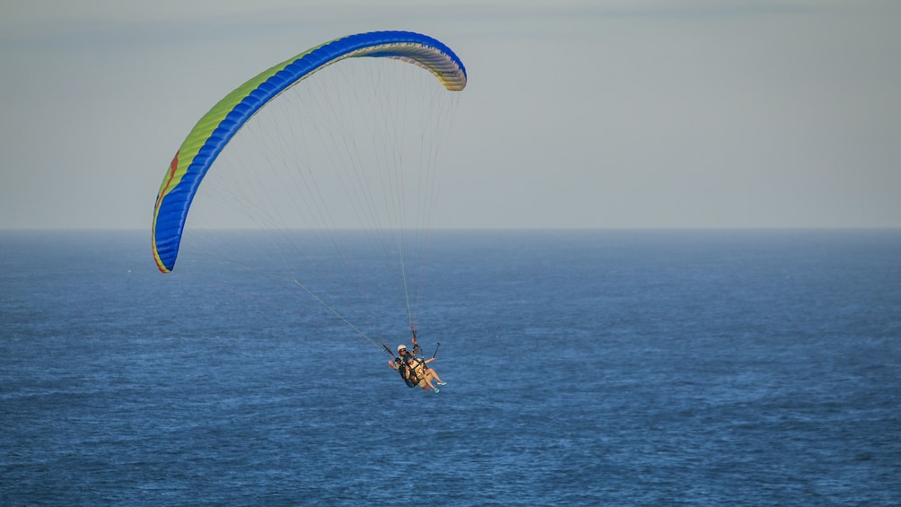 Riug Paragliding, Bali