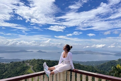 Tagaytay Day Tour sightseeing with Mari