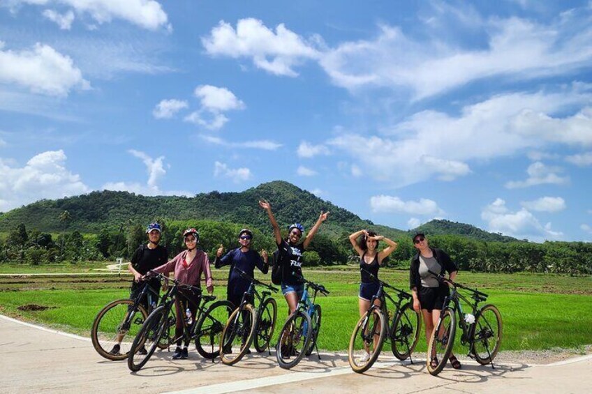 Full Day Bicycle Tour in Koh Yao and Hong Islands