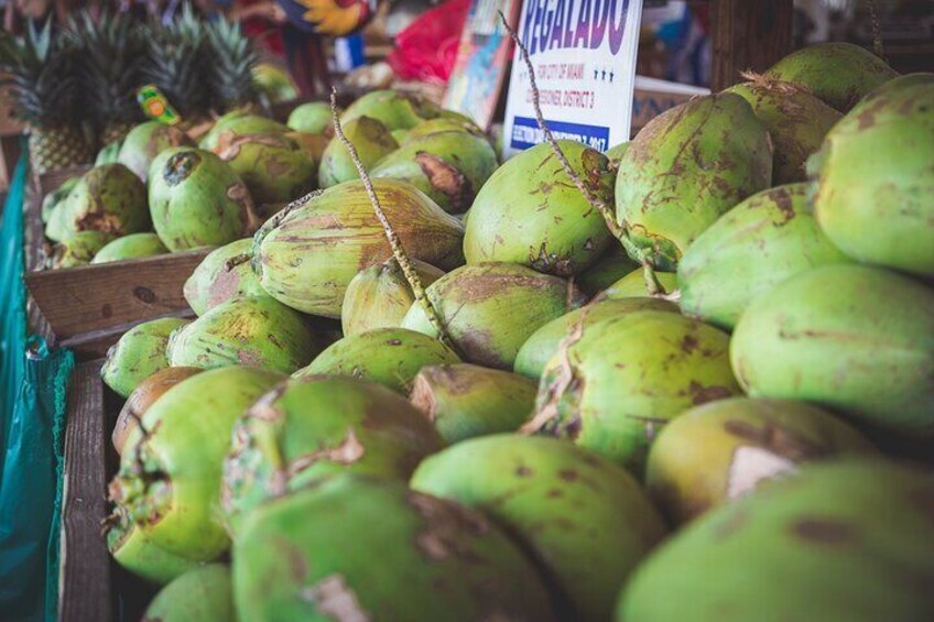 Small-Group Little Havana Walking Tour with Tastings