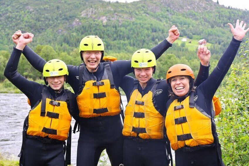 Intermediate Difficulty Level Rafting Experience in Dagali