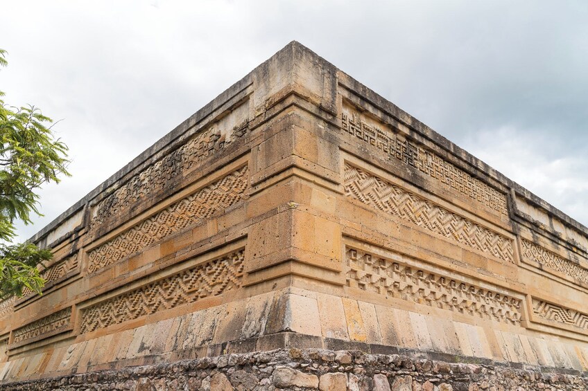  Mitla Archaeological Marvels, Ancient Trees, Weaving and Mezcal Delight