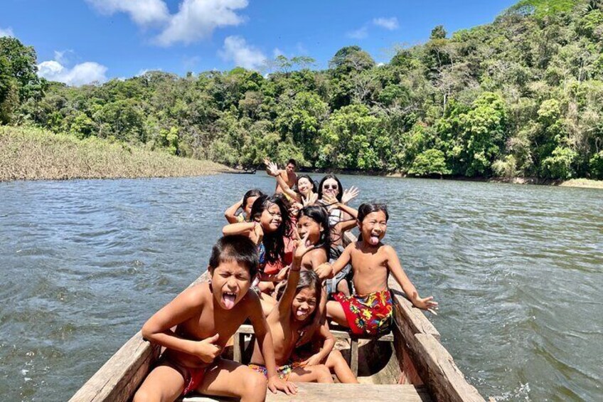 A Day with Real Panamanian Tribe in the Jungle