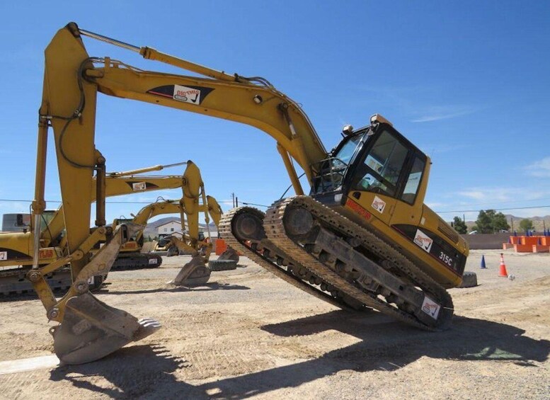 Picture 4 for Activity Las Vegas: Dig This - Heavy Equipment Playground