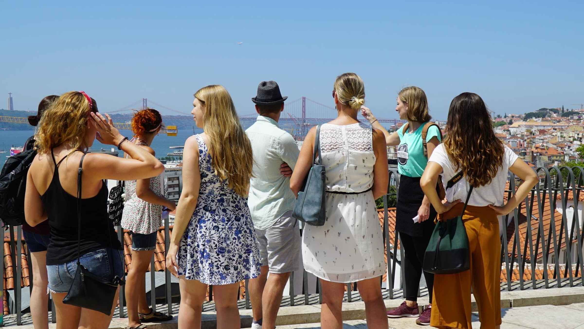 Lisbon: Starter Walking Tour to the highlights in German