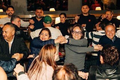 2.5 Hour Experience Scottish Dinner and Folk Music