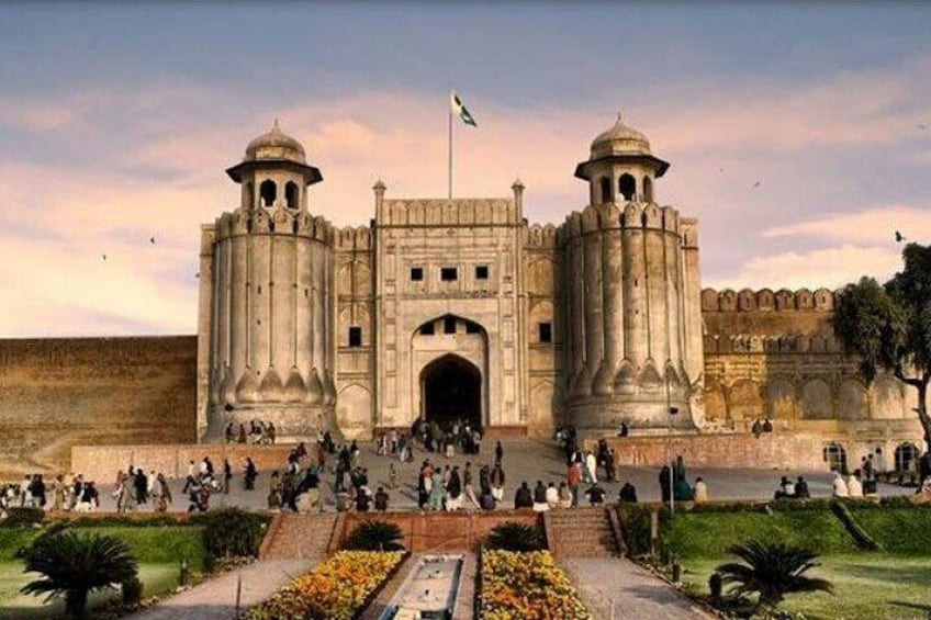 Private Lahore Full Day Sightseeing Tour with Local Guide