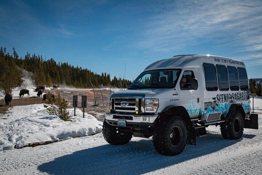 Yellowstone Old Faithful Snowcoach Tour from Jackson Hole