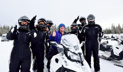 Yellowstone Old Faithful Full-Day Snowmobile Tour from Jackson Hole